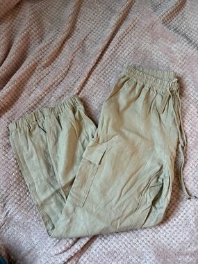 Love Tree Straight Leg Cargo Pants in Light linen color